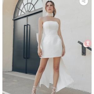 UNTAMED PETALS FRANKIE DRESS with BOW AND BELT NEVER WORN